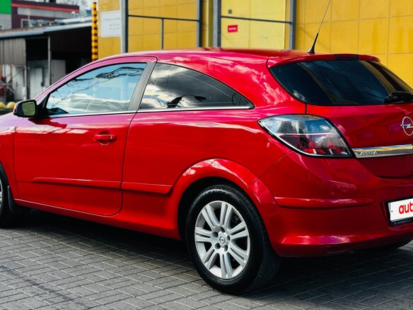 2008 Opel Astra GTC H Рестайлинг, красный - вид 2