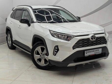2021 Toyota RAV4 V (XA50), белый, 2619000 рублей, вид 3