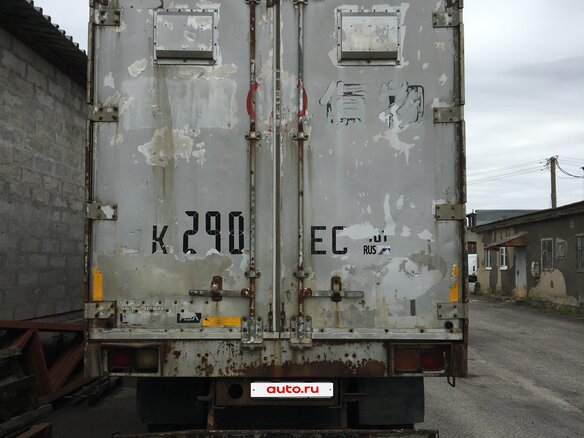 1993 Isuzu Giga (C-series), зелёный, 1500000 рублей - вид 4
