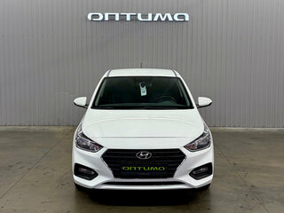 2018 Hyundai Solaris II, белый, 1397000 рублей, вид 2