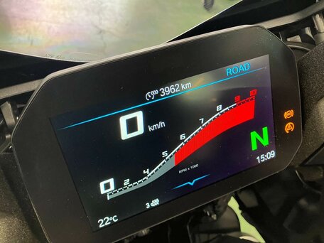 2025 BMW R 1300 RS, чёрный, 2290000 рублей, вид 5