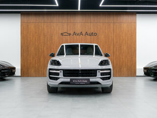 2026 Porsche Cayenne GTS III Рестайлинг, серый, 25990000 рублей, вид 3