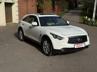 2013 Infiniti QX70, белый, 1785000 рублей, вид 2