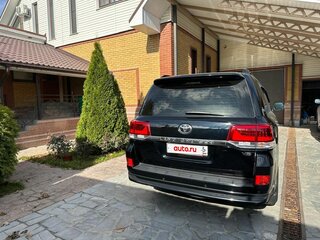 2020 Toyota Land Cruiser 200 Series Рестайлинг 2, чёрный, 9500000 рублей, вид 5