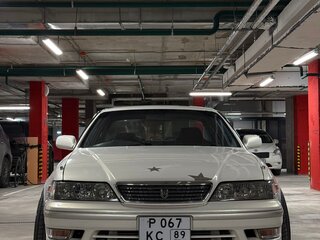 1998 Toyota Mark II VIII (X100), белый, 1650000 рублей, вид 4