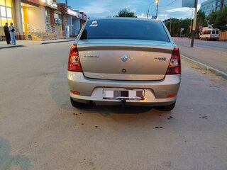 2011 Renault Logan I Рестайлинг, бежевый, 400000 рублей, вид 2