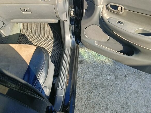 1999 Daewoo Nubira I, чёрный, 300000 рублей - вид 18
