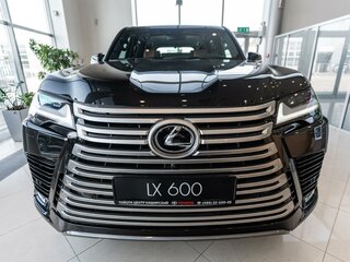 2024 Lexus LX 600 IV, чёрный, 19500000 рублей, вид 3
