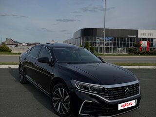 2022 Volkswagen Passat GTE B8 Рестайлинг, чёрный, 3499000 рублей, вид 1