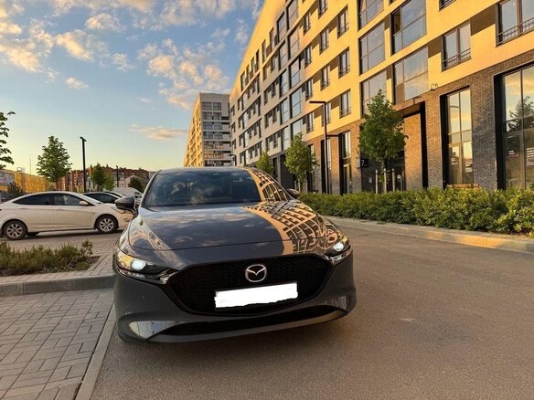 2021 Mazda 3 IV (BP), серый, 1580000 рублей - вид 9