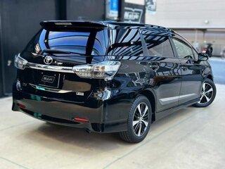 2015 Toyota Wish II Рестайлинг, чёрный, 980001 рублей, вид 3