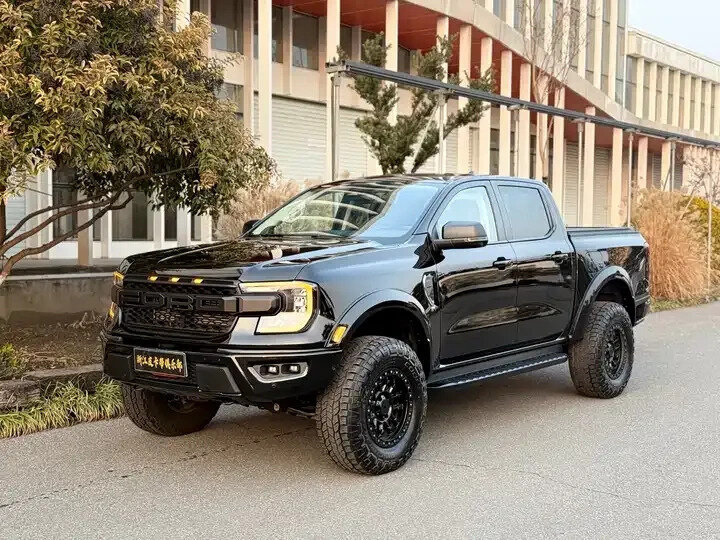 Открыть фотографии: Ford Ranger T6.2