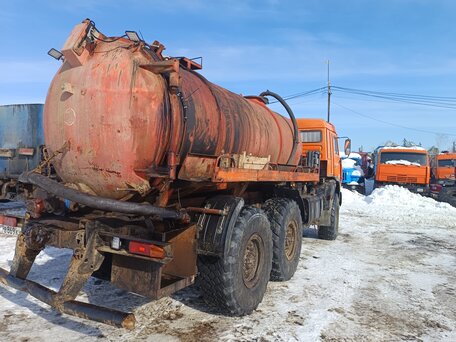2011 КамАЗ 43118, оранжевый, 1200000 рублей, вид 2