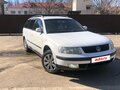 1999 Volkswagen Passat B5, белый, 300000 рублей - вид 2