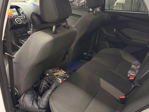 2013 Ford Focus III, белый, 850000 рублей - вид 17