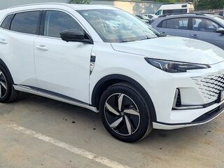 2025 Changan CS55 Plus II Рестайлинг, белый, 1390000 рублей, вид 3