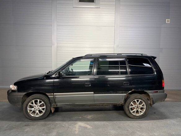 1998 Mazda MPV I (LV), чёрный, 235000 рублей - вид 8