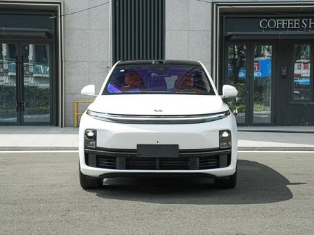 2025 Li Auto (Lixiang) L7 52.3 kWh I Рестайлинг, белый, 7255000 рублей, вид 2