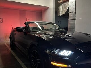 2018 Ford Mustang VI Рестайлинг, чёрный, 3950000 рублей, вид 3