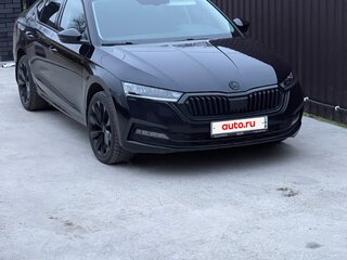 2021 Skoda Octavia IV (A8), чёрный, 1839999 рублей, вид 4