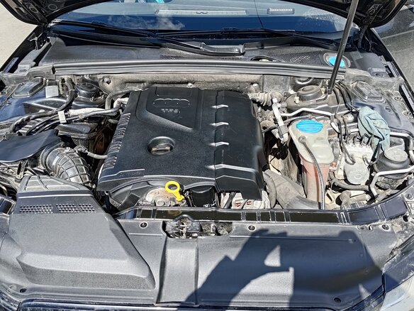 2009 Audi A4 IV (B8), чёрный, 1300000 рублей - вид 8