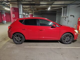 2013 SEAT Leon III, красный, 850000 рублей, вид 4