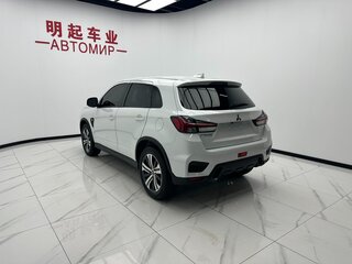 2022 Mitsubishi ASX I Рестайлинг 3, белый, 1640000 рублей, вид 5