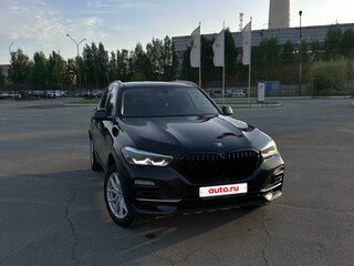 2021 BMW X5 25d IV (G05/G18), чёрный, 5700000 рублей, вид 2