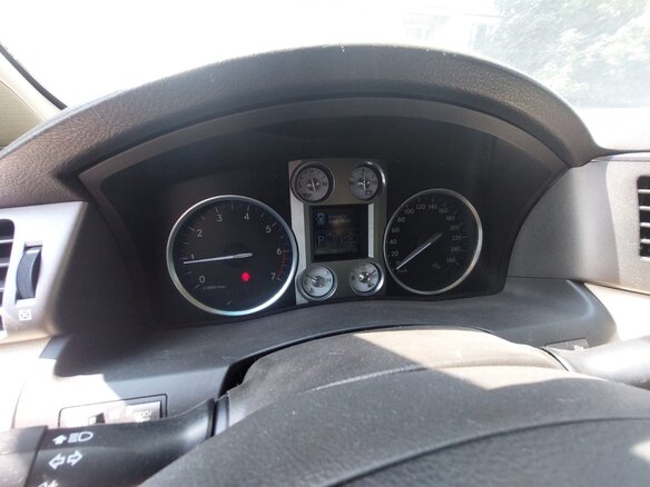2009 Lexus LX 570 III, серый, 4000000 рублей - вид 8