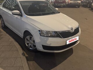 2018 Skoda Rapid I Рестайлинг, белый, 880000 рублей, вид 2