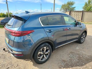 2019 Kia Sportage IV Рестайлинг, синий, 2350000 рублей, вид 3