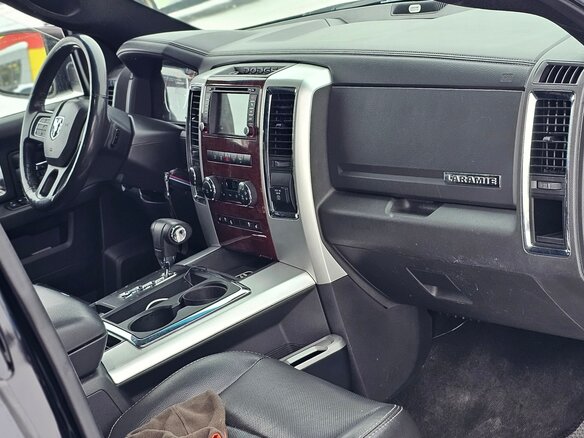 2012 Dodge RAM IV (DS/DJ), чёрный, 4000000 рублей - вид 8