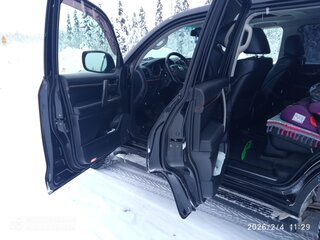 2011 Toyota Land Cruiser 200 Series, чёрный, 2750000 рублей, вид 4
