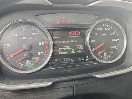 2023 FAW J6 CA3310, белый, 2550000 рублей, вид 5