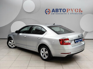 2019 Skoda Octavia III (A7) Рестайлинг, серебристый, 2099000 рублей, вид 2