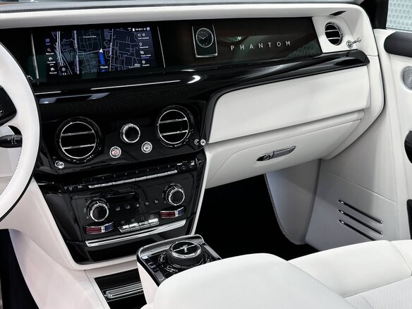 2026 Rolls-Royce Phantom Extended VIII (Series I), чёрный, 87500000 рублей - вид 22