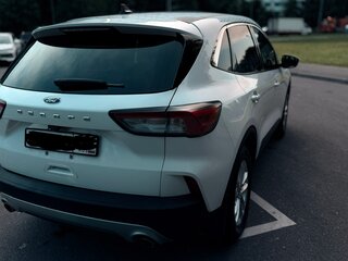 2021 Ford Escape IV, белый, 2100000 рублей, вид 5
