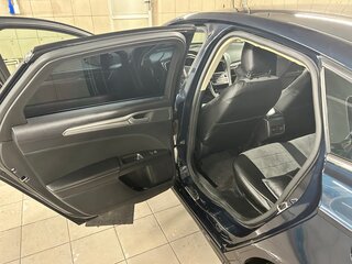 2020 Ford Fusion (North America) II Рестайлинг, синий, 1300000 рублей, вид 5