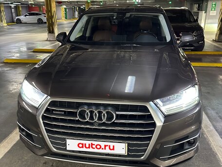 2016 Audi Q7 II (4M), коричневый, 4150000 рублей, вид 3