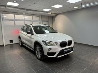 2017 BMW X1 18d xDrive II (F48), белый, 2290000 рублей, вид 3