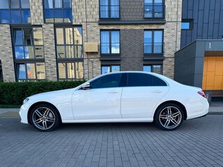 2018 Mercedes-Benz E-Класс 220 d V (W213, S213, C238), белый, 3600000 рублей, вид 1