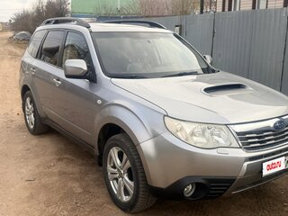 2008 Subaru Forester II Рестайлинг, серебристый, 900000 рублей, вид 1