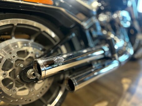 2022 Harley-Davidson Fat Boy, чёрный, 3100000 рублей, вид 4