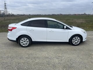 2014 Ford Focus III, белый, 800000 рублей, вид 3
