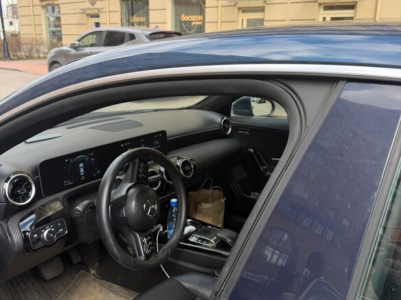 2019 Mercedes-Benz CLA 200 II (C118, X118), синий, 2300000 рублей - вид 8