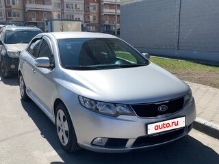 2010 Kia Cerato 4-speed II, серебристый, 890000 рублей, вид 1