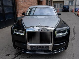 2021 Rolls-Royce Phantom Extended VIII (Series I), чёрный, 40999999 рублей, вид 3