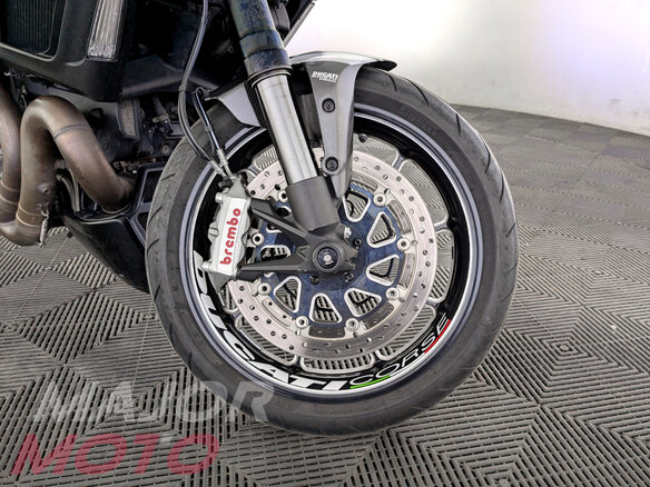 2014 Ducati Diavel Carbon, чёрный, 999000 рублей - вид 12