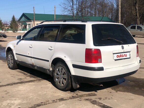 1999 Volkswagen Passat B5, белый, 300000 рублей - вид 5