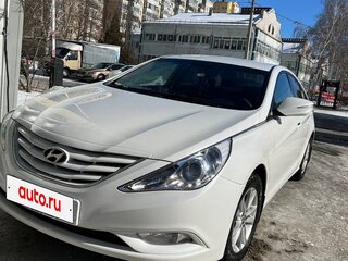 2012 Hyundai Sonata VI (YF), белый, 1100000 рублей, вид 1
